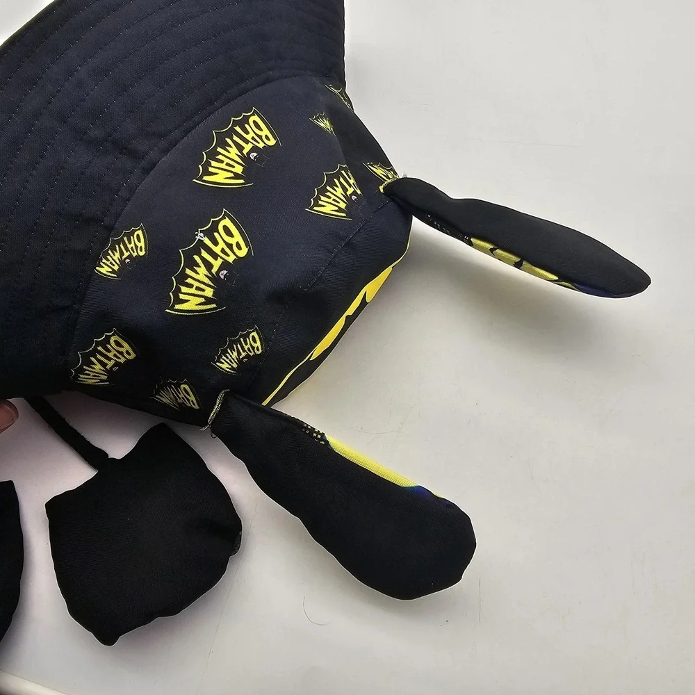 Batman‎ Hat Bucket Boys One Size READ Logo Ears Tassel Costume